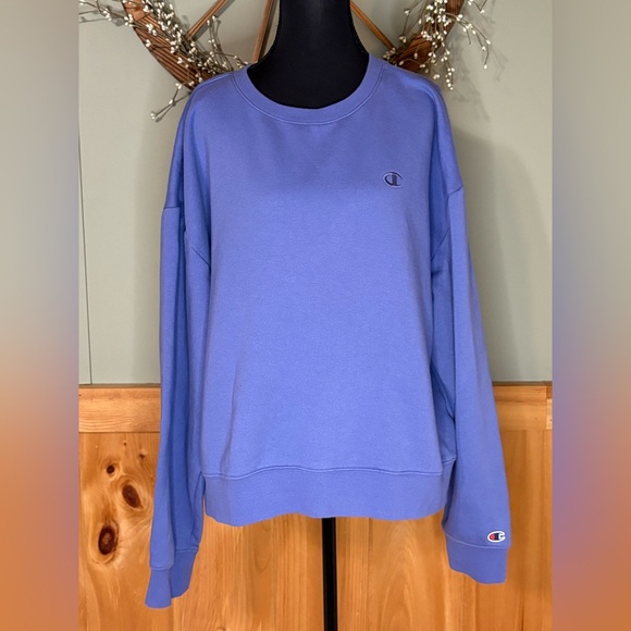 Champion Women's Oversized Purple Sweatshirt size XL - Picture 1 of 11